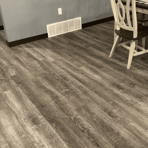 Laminate flooring in Onalaska, WI from Leon Country Floors